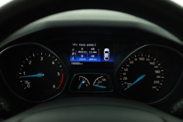 Ford Focus III Kombi Facelifting 1.5 TDCi 120KM 2017 Ford Focus 1.5 TDCi, Klima, Klimatronic, Tempomat, zdjęcie 7