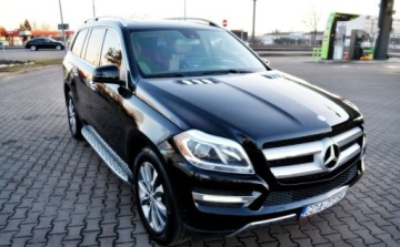 Mercedes Klasa GL X166 Off-roader GL 500 435KM 2014 Mercedes-Benz GL 7 osobowy, Maly przebieg, 4.7 Benzyna 435KM, zdjęcie 1
