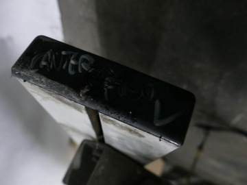 MITSUBISHI CANTER FUSO 7C15 КРЫШКА ВЕЛОСИПЕДА ЛЕВАЯ