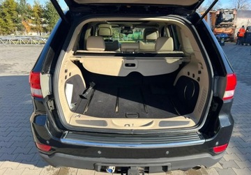 Jeep Grand Cherokee IV Terenowy Facelifting 3.6 V6 286KM 2012 Jeep Grand Cherokee 3.6 Benzyna Panorama Tempomat sensor Pod. kierownica, zdjęcie 9
