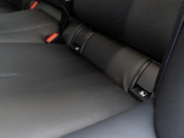 BMW Seria 5 G90-91 M Sedan 4.4 V8 727KM 2025 BMW Seria 5 M5 Sedan 4.4 (727KM) 2025, zdjęcie 14