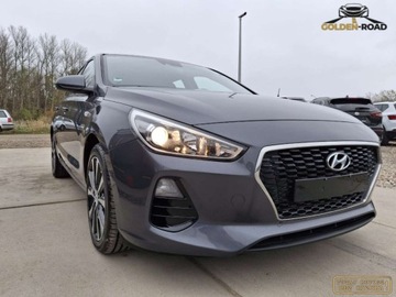 Hyundai i30 III Hatchback 1.6 CRDI DPF 95KM 2017 Hyundai i30 1,6 crdi klima elektryka alu wspomaganie oplacony 1.6 Diesel, zdjęcie 3