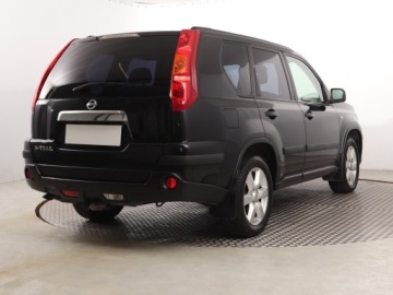 Nissan X-Trail II 2.0 dCi 150KM 2008 Nissan X-Trail 2.0 dCi, 4X4, Klima, Klimatronic, zdjęcie 4