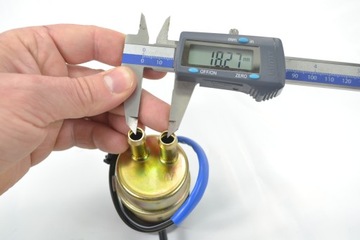 ТОПЛИВНЫЙ НАСОС 10 мм Yamaha Honda Kawasaki Suzuki МОТОЦИКЛ