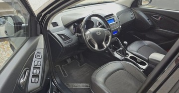 Hyundai ix35 SUV Facelifting 1.6 GDI 135KM 2015 Hyundai ix35 1,6 benzyna 135 KM klimatronic zarejestrowany 1.6 Benzyna, zdjęcie 5