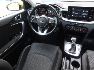 Kia XCeed Crossover 1.5 T-GDI 160KM 2021 Kia XCeed 1.5 T-GDI, Salon Polska, Serwis ASO, zdjęcie 6