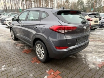 Hyundai Tucson III SUV 1.7 CRDI 115KM 2016 Hyundai Tucson 1.7 CRDI Kamera Podgrzewane fotele, zdjęcie 4