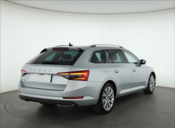 Skoda Superb III Kombi Facelifting 1.5 TSI 150KM 2021 Skoda Superb 1.5 TSI, Salon Polska, 1. Właściciel, zdjęcie 4