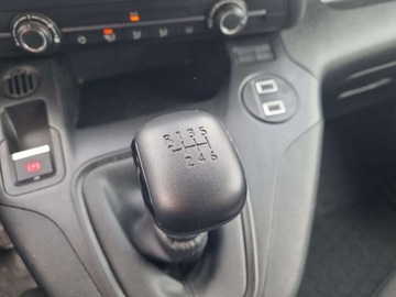 Citroen Berlingo III Osobowy M Facelifting 1.5 BlueHDi 130KM 2024 Citroen Berlingo Citroen Berlingo M 1.5 BlueHDI Max SS 1.5 Diesel 130KM, zdjęcie 19