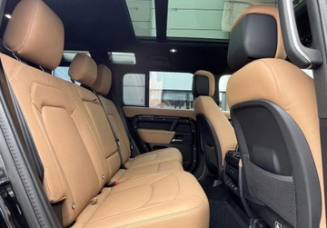 Land Rover Defender IV (L663) Hard Top 90 3.0D R6 250KM 2025 Land Rover Defender 3.0D I6 250 PS AWD Auto X-Dynamic HSE 110 3.0 Diesel, zdjęcie 8