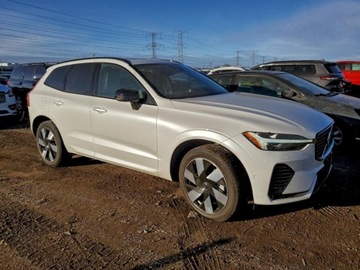 Volvo XC60 II 2025 Volvo XC 60 Plus 2025 2.0 Hybryda 247KM, zdjęcie 4