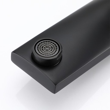 Бесконтактный смеситель для умывальника, датчик фотоэлемента