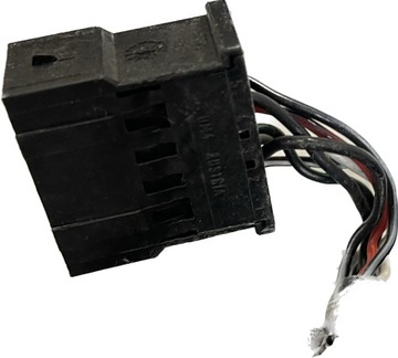 ЗЕРКАЛО С ЭЛЕКТРОПРИВОДОМ ПРАВОЕ AUDI A6 C5 97-04 7 PIN
