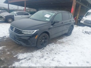 Volkswagen Tiguan III 2024 Volkswagen Tiguan SE R-Line Black 2024, 2.0L R4 184KM, odpala i jezdzi, od, zdjęcie 2