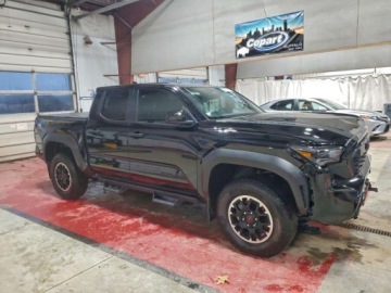 Toyota Tacoma II 2024 Toyota Tacoma Double Cab 2024 2.4 Benzyna 278KM, zdjęcie 4