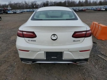 Mercedes Klasa E W213 2021 Mercedes-Benz Klasa E 2021r., E450 4MATIC, od ubezpieczalni 3.0 Benzyna, zdjęcie 3