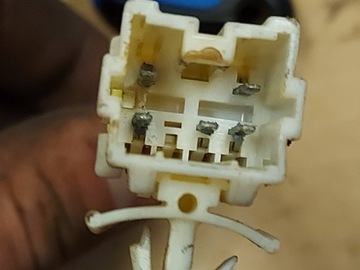 MECHANIZMUS ZVEDÁK OKNO PRAVÝ PŘEDNÍ MITSUBISHI GALANT VIII SEDAN (EA_)