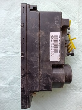 MERCEDES W210 POMPKA ZAMKA CENTRALNEGO 2088000748