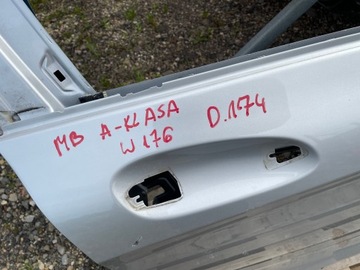DVEŘE PRAVÉ PŘEDNÍ MERCEDES A TŘÍDA W176 PRAVÝ
