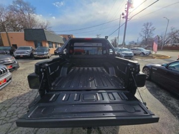 Jeep Gladiator 2021 Jeep Gladiator Overland Crew Cab Medium Bed 2021 3.6 Benzyna 285KM, zdjęcie 3