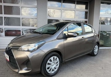 Toyota Yaris III Hatchback 5d Facelifting 1.33 Dual VVT-i 99KM 2017 Toyota Yaris salon Polska, instalacja gazowa 1.3 BenzynaLPG 99KM, zdjęcie 2