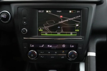 Renault Kadjar Crossover 1.2 Energy TCe 130KM 2018 Renault Kadjar 1.2 TCe, Salon Polska, Automat, zdjęcie 17