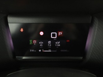 Citroen C4 III SUV 1.2 PureTech 130KM 2021 Citroen C4 Kamera, Led, Automat, Navi, Skóra,, zdjęcie 21