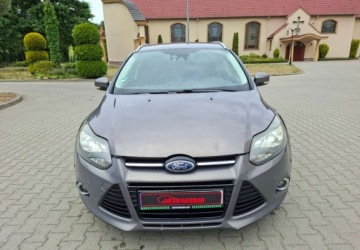 Ford Focus III Kombi 2.0 Duratorq TDCi DPF 140KM 2011 Ford Focus Zarejestrowany - automat - 2,0 - 140 KM 2.0 Diesel 140KM, zdjęcie 1