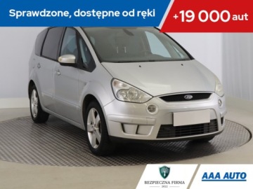 Ford S-Max I Van 2.0 i 16V 145KM 2010 Ford S-Max 2.0 Duratec, 7 miejsc, Navi, Klima