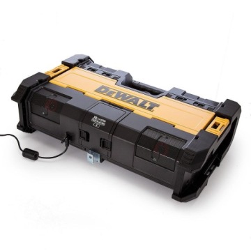 Строительная радиостанция DeWalt с Bluetooth