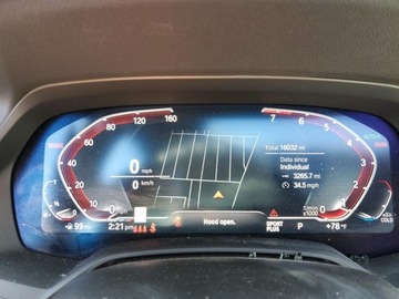 BMW X6 G06 2023 BMW X6 XDrive40I 2023 3.0l 3.0 Benzyna 335KM, zdjęcie 9