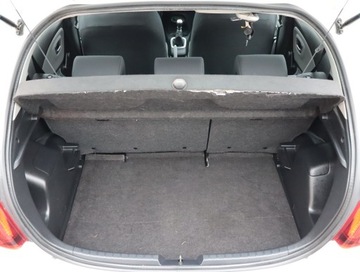 Toyota Yaris III Hatchback 5d Facelifting 1.33 Dual VVT-i 99KM 2015 Toyota Yaris 1.33 Dual VVT-i, Salon Polska, zdjęcie 12