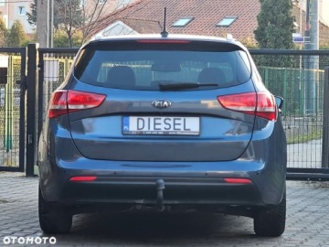 Kia Ceed II Kombi Facelifting 1.6 CRDi 136KM 2016 Kia Ceed Kia Ceed 1.6 CRDi 136 ISG Platinum Edition 1.6 Diesel 136KM, zdjęcie 17