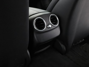 Mercedes Klasa C W205 2020 Mercedes C 180 automat full LED półskóra navi, zdjęcie 38