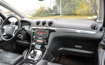 Ford S-Max I Van Facelifting 2.0 Duratorq TDCi DPF 140KM 2011 Ford S-Max 2,0TDCI Automat Lift Skory Bezwypadkowy 7-osobowy 2.0 Diesel, zdjęcie 10