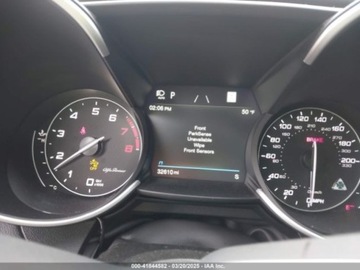 Alfa Romeo Giulia II 2023 Alfa Romeo Giulia Quadrifolgio, 2023r., 2.9L 2.9 Benzyna 505KM, zdjęcie 10