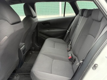 Toyota Corolla XII TS Kombi 1.8 Hybrid 122KM 2020 TOYOTA COROLLA 1.8 Hybrid Active KRAJOWA BEZWYPADKOWA I WŁAŚCICIEL, zdjęcie 13