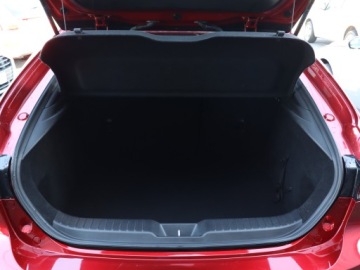 Mazda 3 IV Hatchback 2.0 Skyactiv-X 180KM 2019 Mazda 3 2.0 Skyactiv-X, Salon Polska, zdjęcie 13