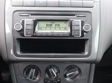 Volkswagen Polo V Hatchback 5d 1.2 TSI 105KM 2010 VW Polo 1.2 TSI, Salon Polska, Klima, Tempomat, zdjęcie 11