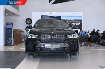 BMW X6 G06 M SUV 4.4 M50i 530KM 2021 BMW X6 M50iFV23Repair InclusiveService InclusiveBMW Laserlight 4.4, zdjęcie 1
