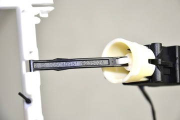 BMW F33 F83 MECHANIZMUS LOKETNÍ OPĚRKA 9235024