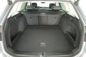 Volkswagen Passat B8 Variant 2.0 TDI BlueMotion SCR 190KM 2018 VW Passat 2.0 TDI, Salon Polska, Serwis ASO, zdjęcie 10