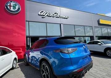 Alfa Romeo Stelvio SUV Facelifting 2023 2.0 GME Turbo 280KM 2025 Alfa Romeo Stelvio Alfa Romeo Stelvio abonament 1687 zl 2.0 Benzyna 280KM, zdjęcie 4