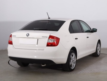 Skoda Rapid II Spaceback 1.2 TSI 90KM 2017 Skoda Rapid 1.2 TSI, Salon Polska, Serwis ASO, zdjęcie 4