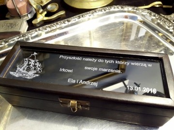 САМОВЫРАВНИВАЮЩИЙСЯ КОМПАС В ПОДАРОК ​​МОРЯКУ м.