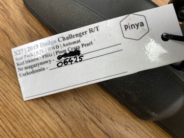 ZRCÁTKO ZPÁTEČNÁ VNITŘNÍ DODGE CHALLENGER 2015+ USA