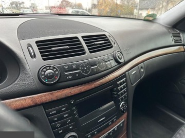 Mercedes Klasa E W211 Kombi S211 1.8 (200 Kompressor) 163KM 2004 Mercedes Klasa E 200 Kompressor Automatik Classic1.8 benz 163KM 2004r, zdjęcie 22