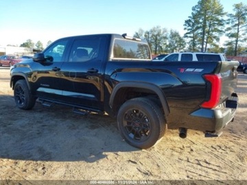 Toyota Tundra II 2023 Toyota Tundra 2023 Toyota Tundra 4WD SR5 CrewMax 5.5 Bed 3.4 Benzyna 389KM, zdjęcie 4