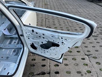 PEUGEOT 408 2021 DVEŘE PRAVÝ ZADNÍ PRAVÉ