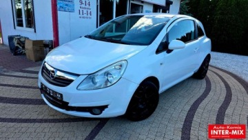 Opel Corsa D Hatchback 1.4 Twinport ECOTEC 90KM 2008 Opel Corsa Male miejskie auto 1.4 Benzyna 90KM